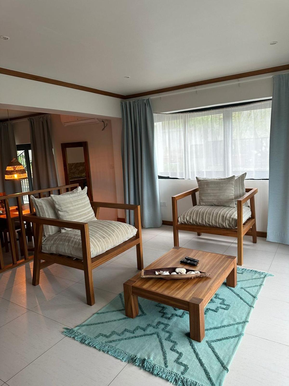 Lodoicea Apartments 벨옴브레 외부 사진