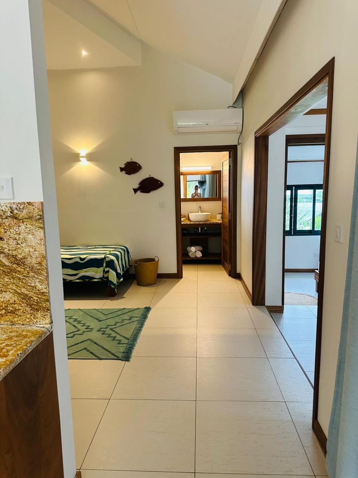 Lodoicea Apartments 벨옴브레 외부 사진